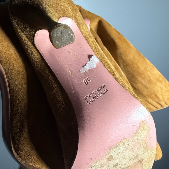 Escada Camel Suede Knee High Heeled Boots Size EU 39 - Picture 8 of 9